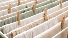 Droogt uw wasgoed traag? 5 ongebruikelijke manieren om kleding twee keer zo snel te drogen